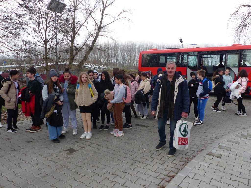 p1370823.jpg