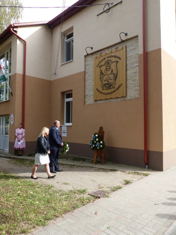 p1350349.jpg